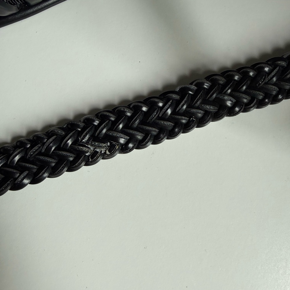 Tiannl Black Crossbody Bag with Woven Design - Picture 7 of 7